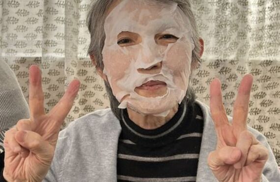 名古屋市千種区茶が坂あっとホームデイサービス　親しみを持って